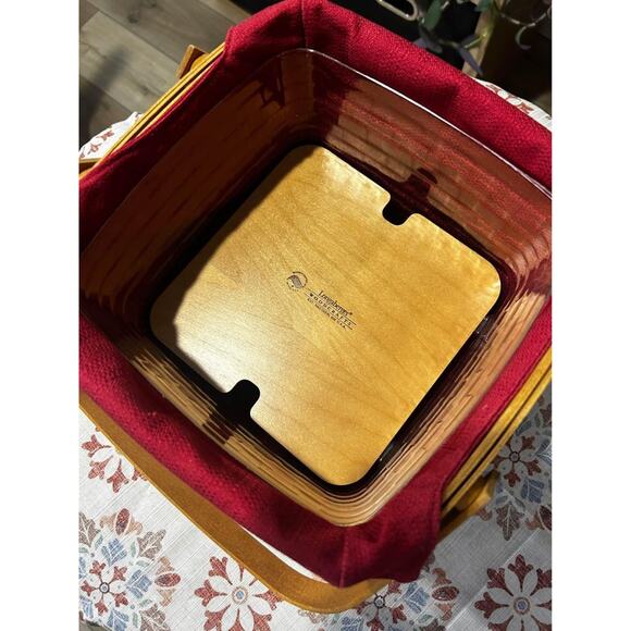 Longaberger American Celebrations Picnic Tote basket , riser & protector - Picture 2 of 6